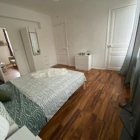 Charmant Deux Pieces A Coudekerque-Branche Lägenhet Exteriör bild