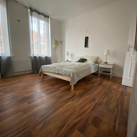 Charmant Deux Pieces A Coudekerque-Branche Lägenhet Exteriör bild